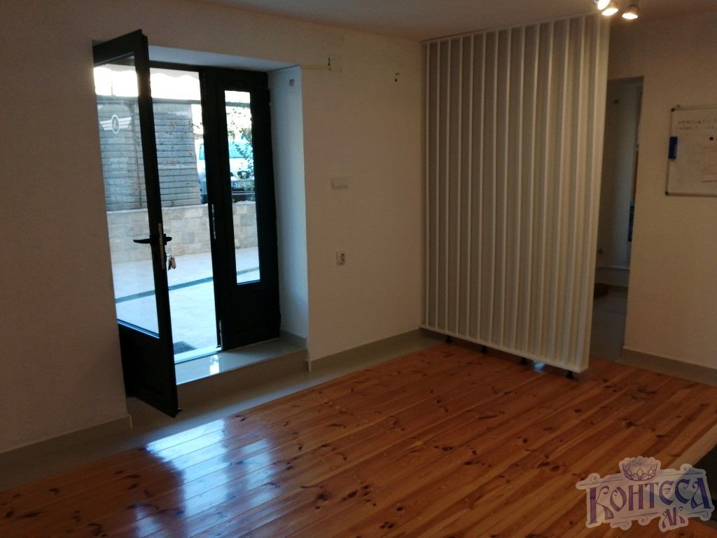 Commercial space for rent in center of Tivat