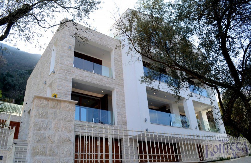 Роскошная вилла 495m2, Столив, Котор;