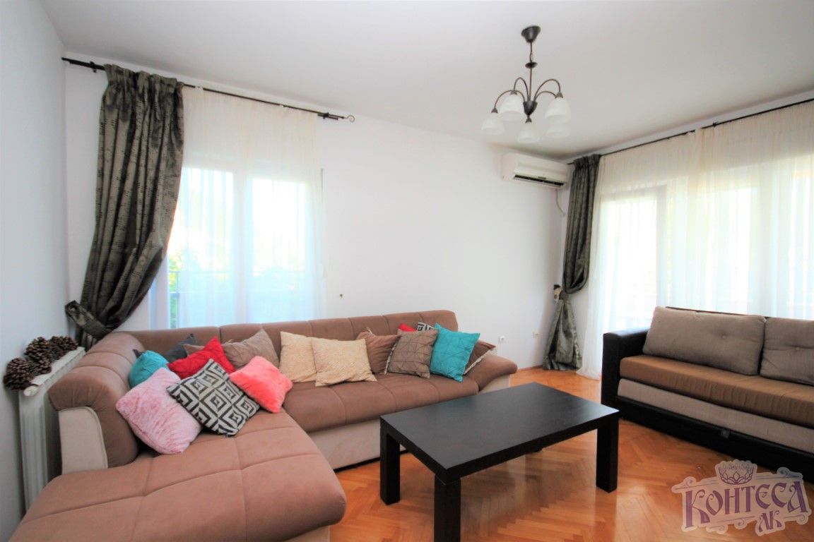 Two bedroom apartment 75m2, Njivice-Herceg Novi