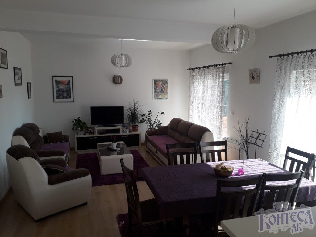 Дом 1м2 в Тивате