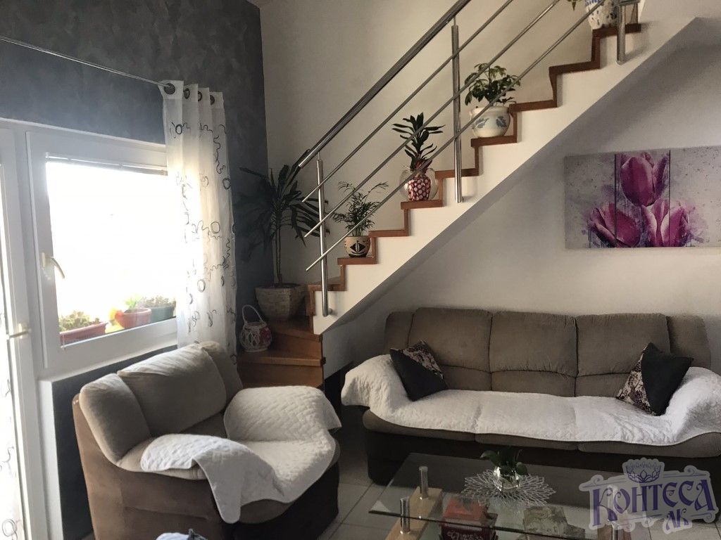 Квартира в Тиват с тремя спальнями