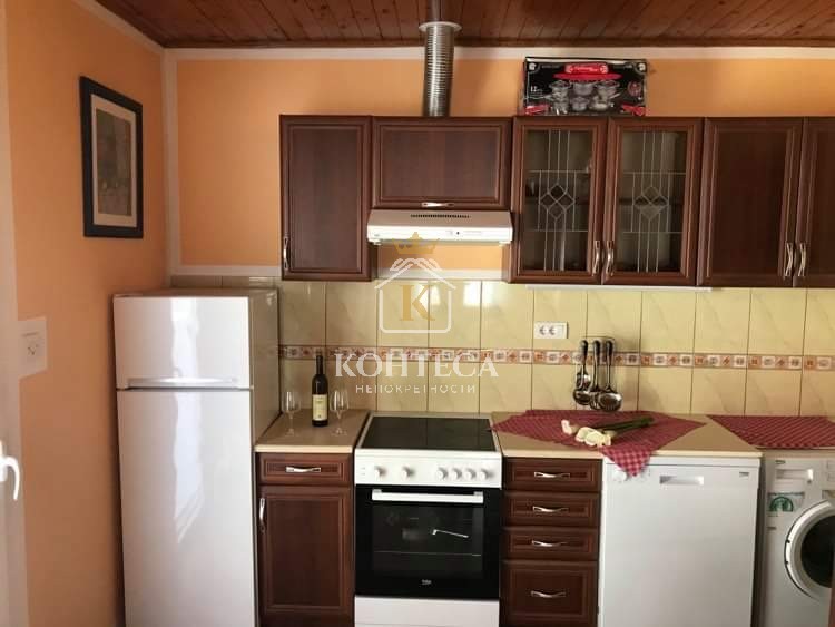 Двухкомнатная квартира в Тиват, аренда