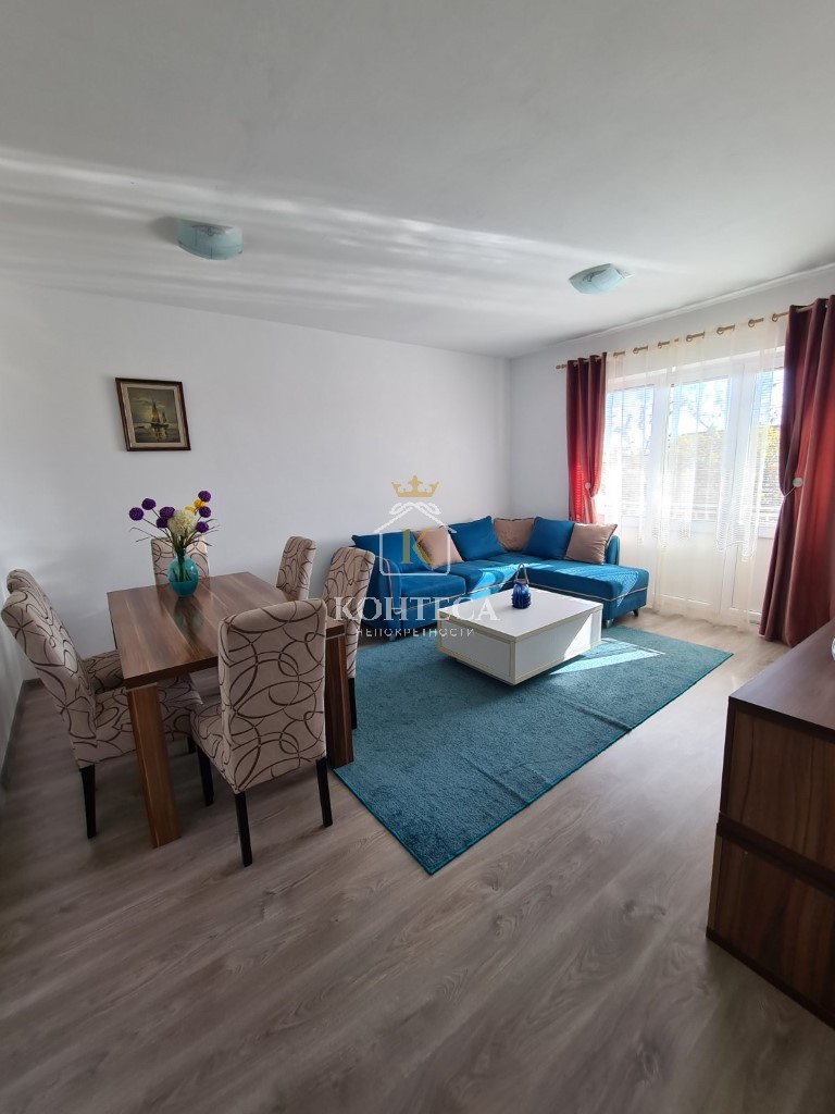  Three bedroom apartment in Tivat 
