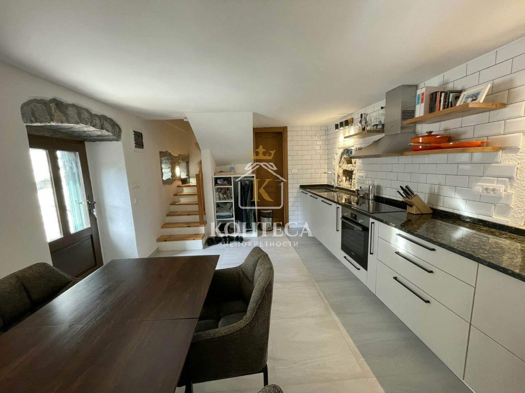 TIVAT WO RENOVATED AUTHENTIC STONE HOUSES RADOVICI TIVAT Kontesa