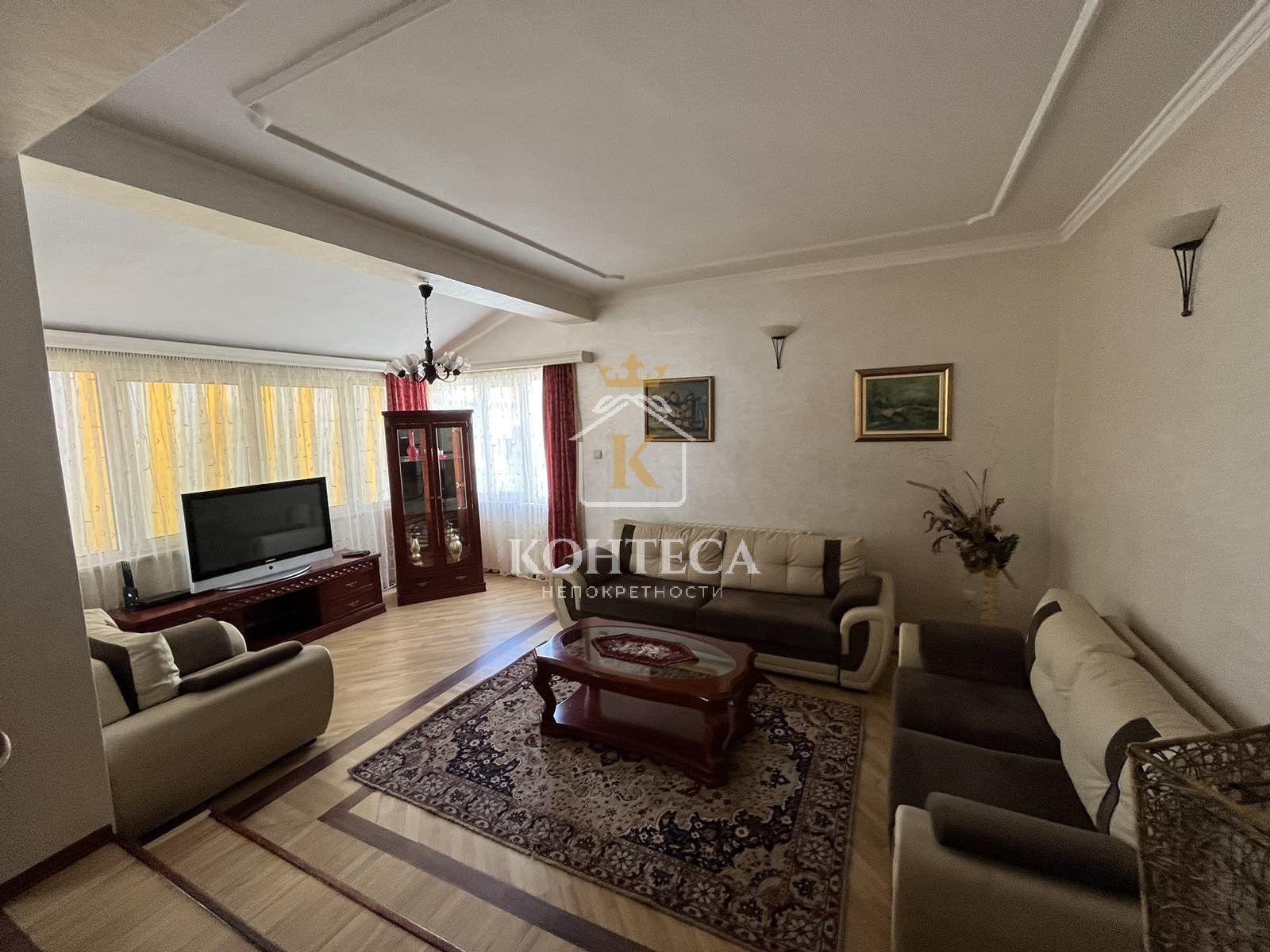 Four bedroom apartment near center of Tivat