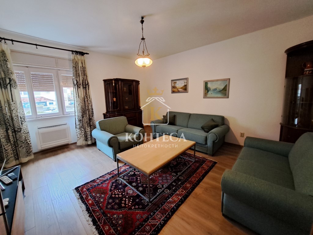 Spacious one bedroom apartmen