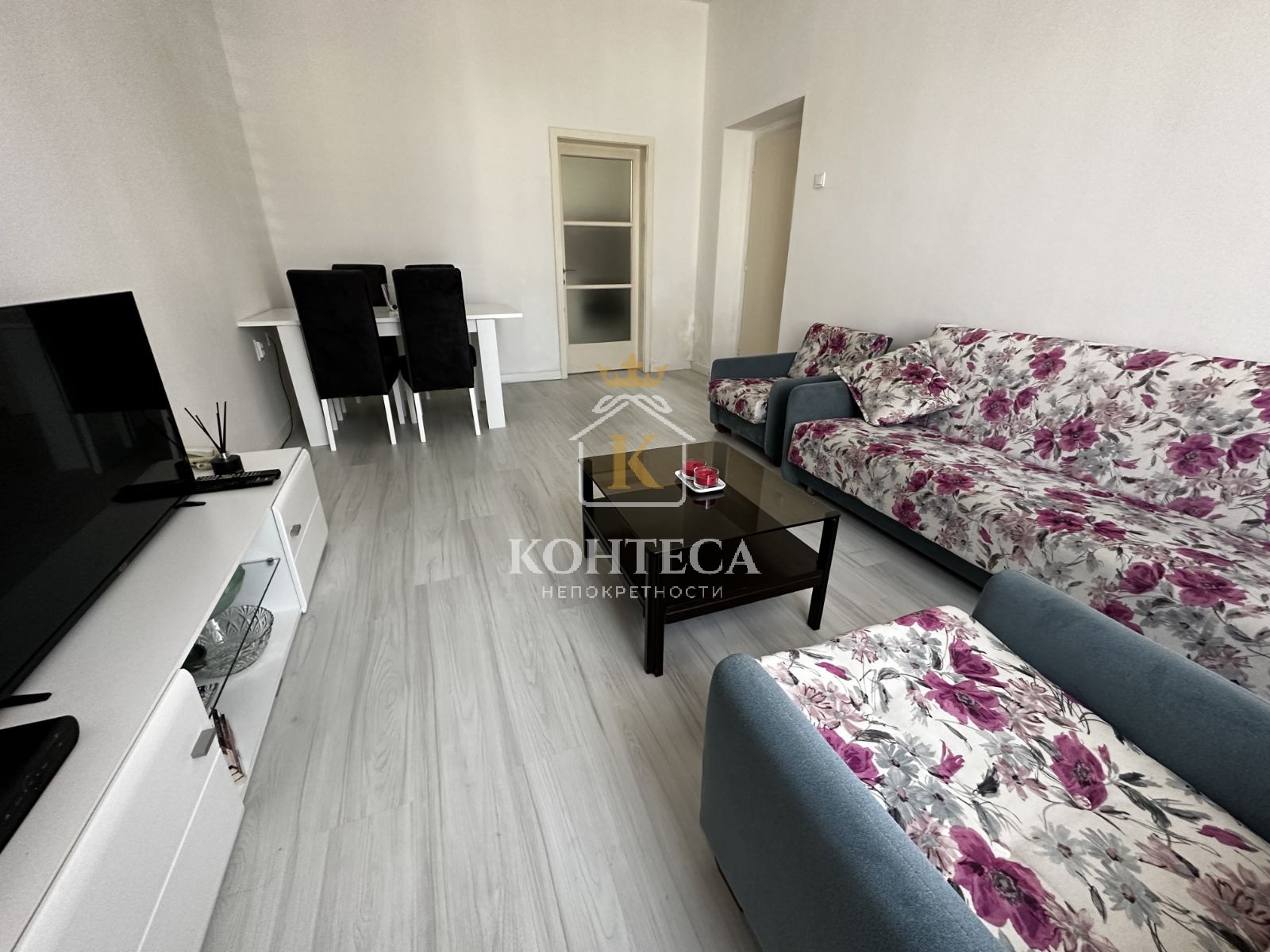 Двухкомнатная квартира в Тиват, аренда