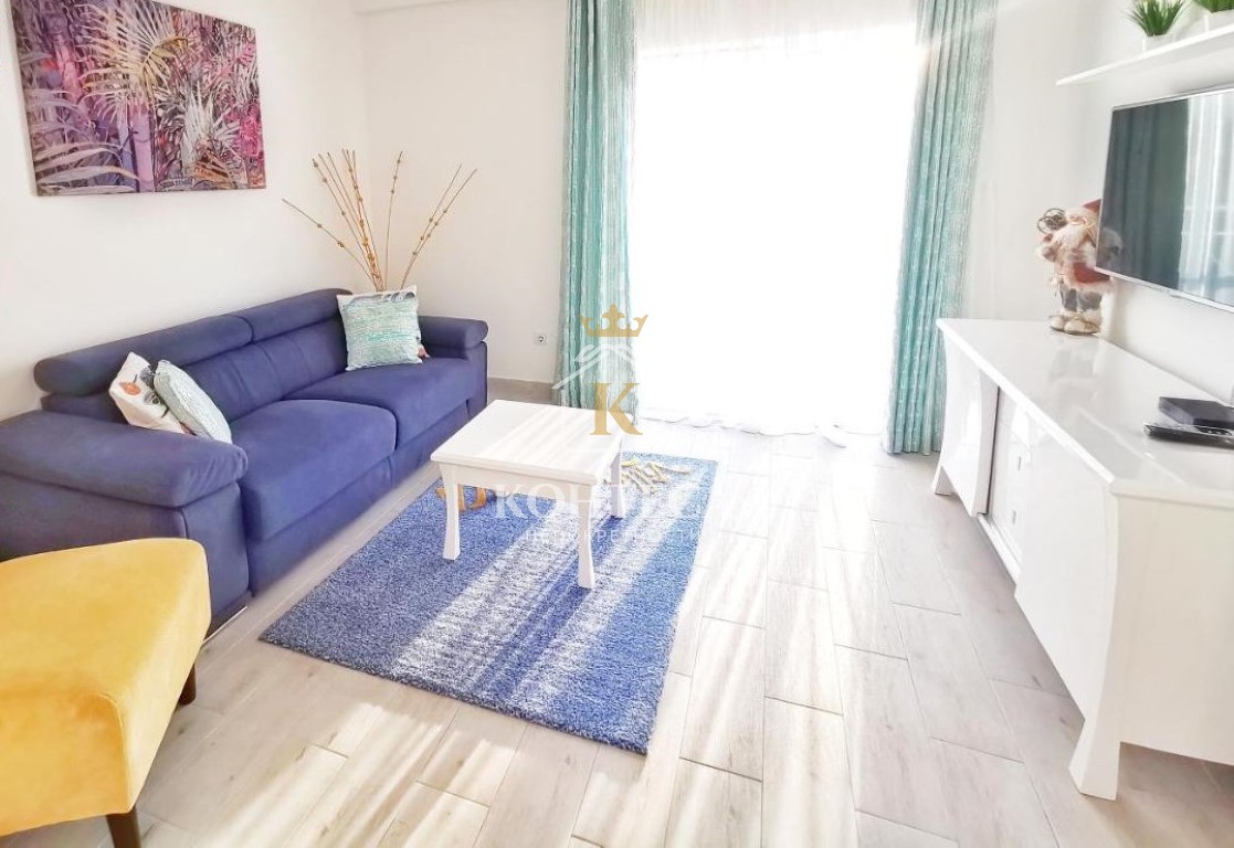 Spacious two bedroom apartment in center of Tivat
