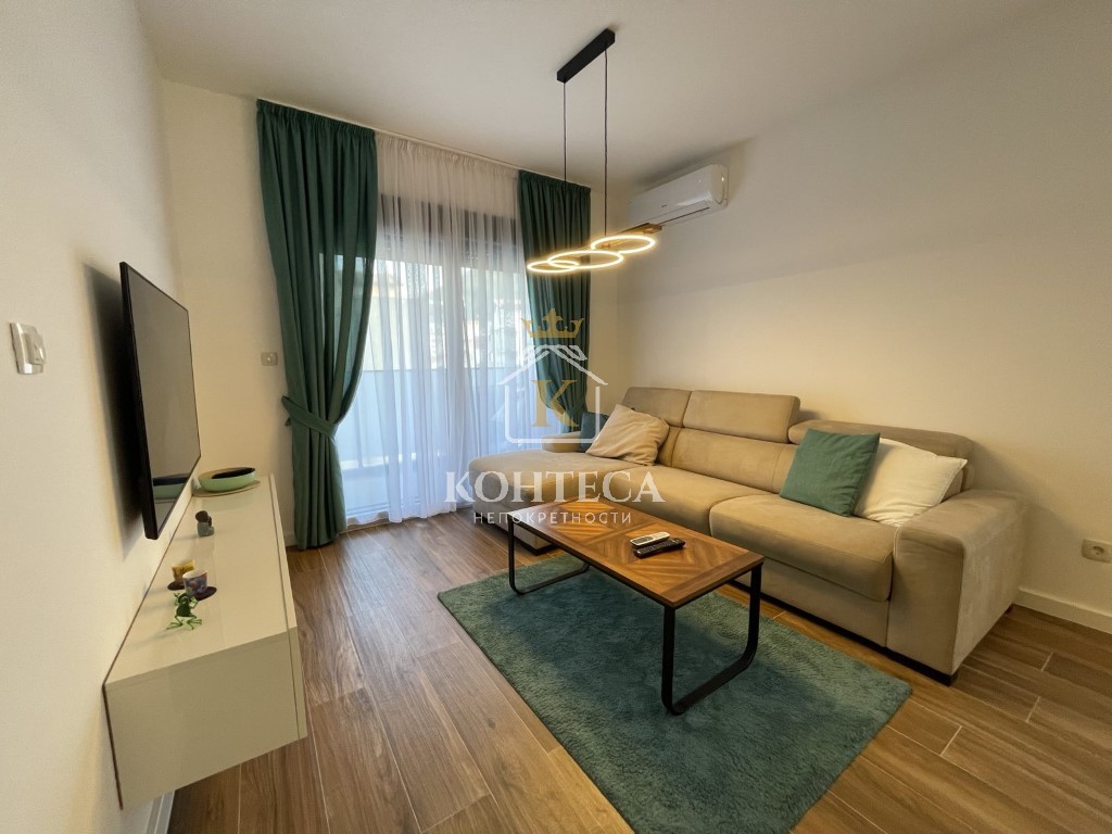 One bedroom apartment in great location in Donja Lastva-Tivat