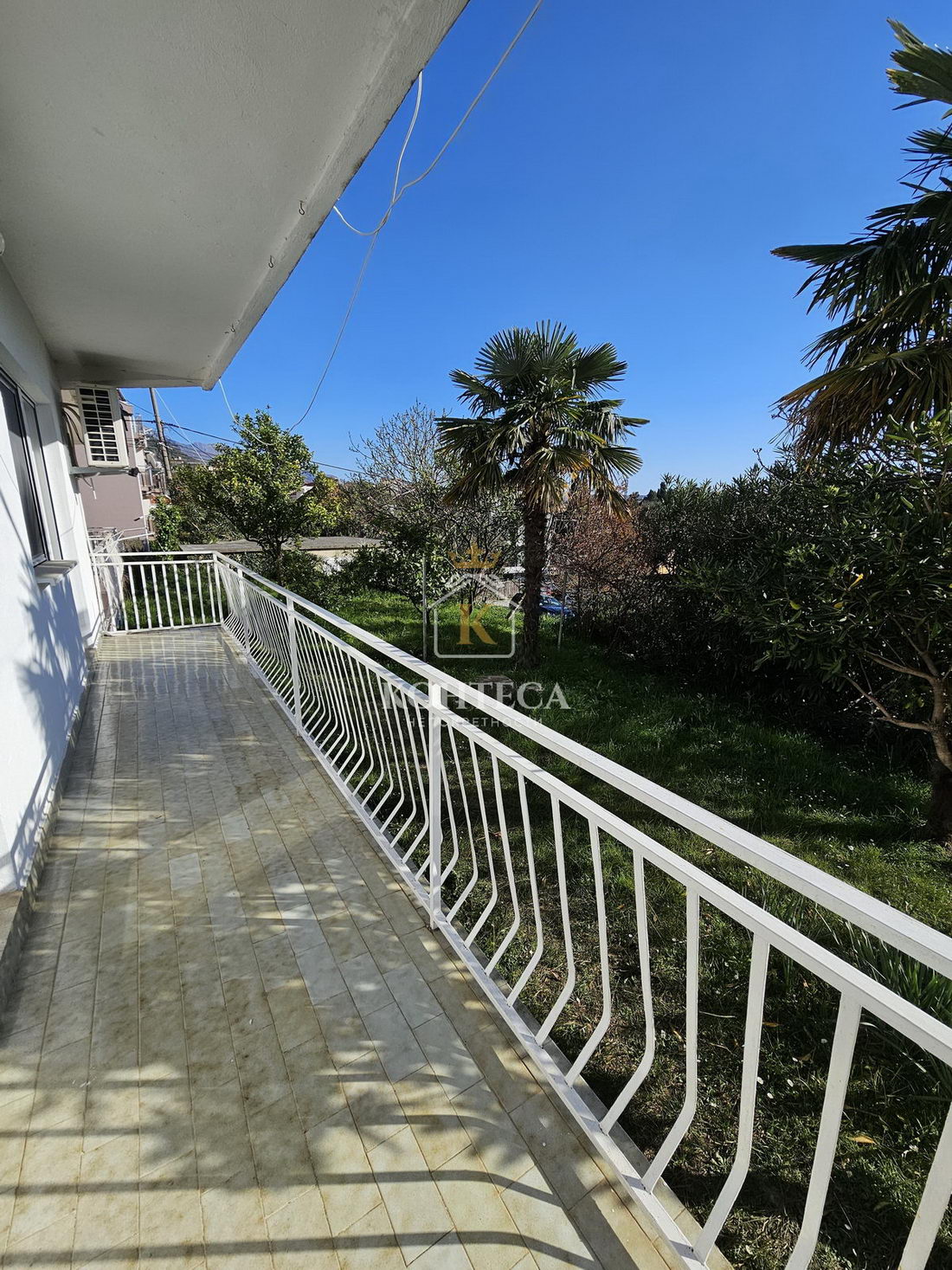 Comfortable studio apartment in an excellent location in Tivat