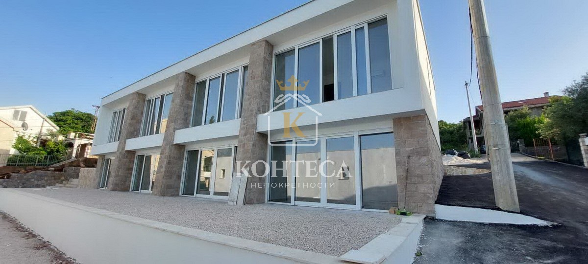 NEWLY BUILT TOWNHOUSE 50 METERS FROM THE SEA - ĐURAŠEVIĆI, TIVAT