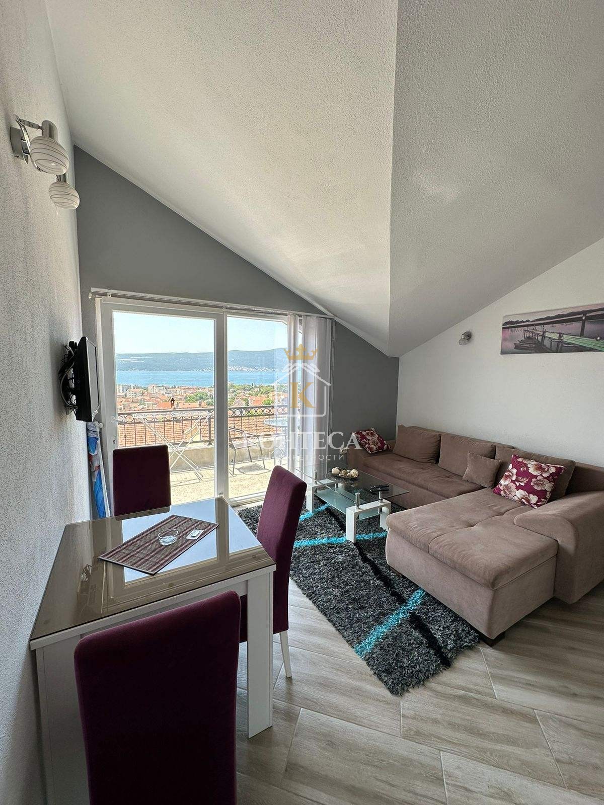 One-bedroom apartment 40m2 for rent in the Mažina, TIvat