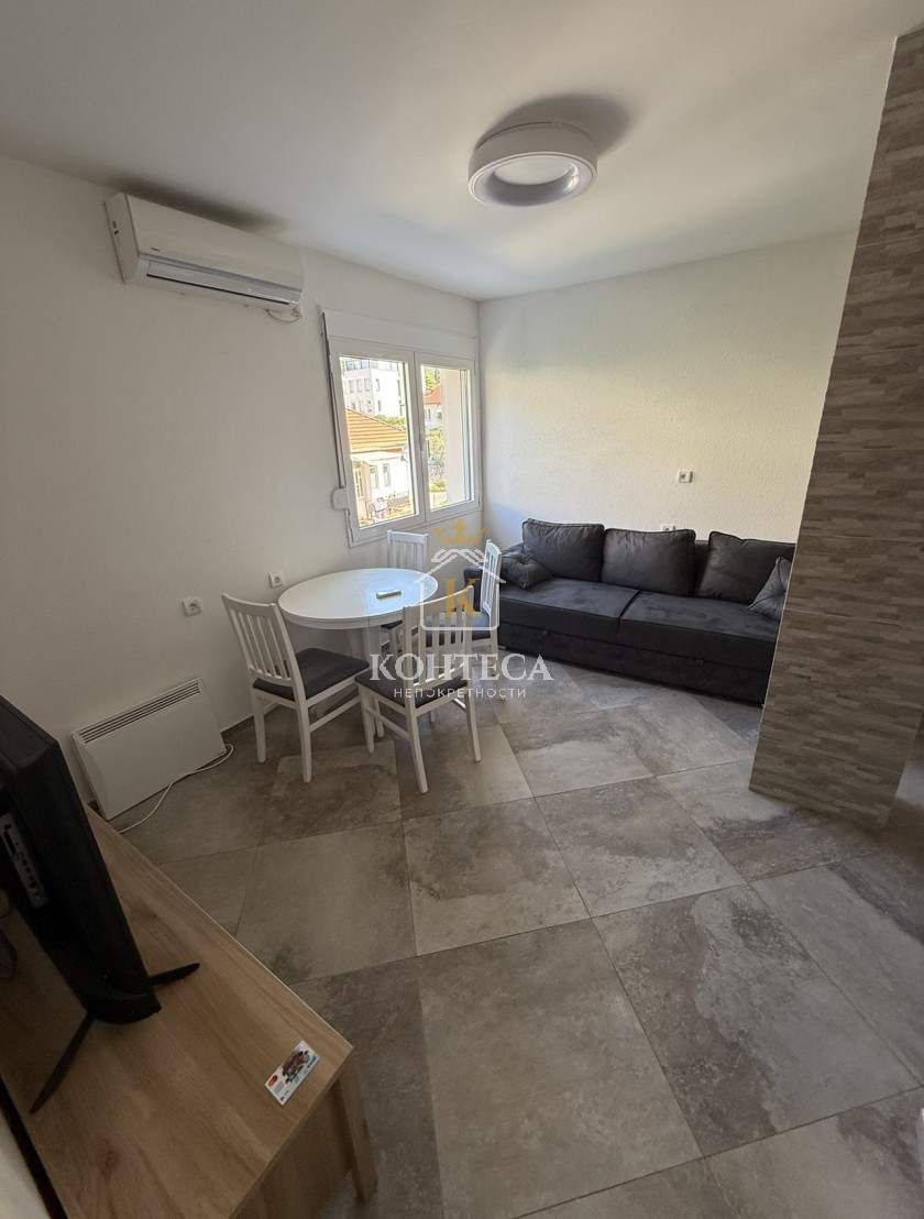 Двухкомнатная квартира в Тиват, продажа