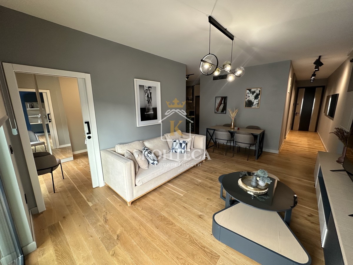 Luksuzan dvosoban stan, Donja Lastva-Tivat