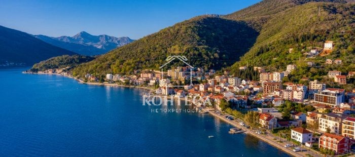 Garažno mjesto u Donjoj Lastvi-Tivat