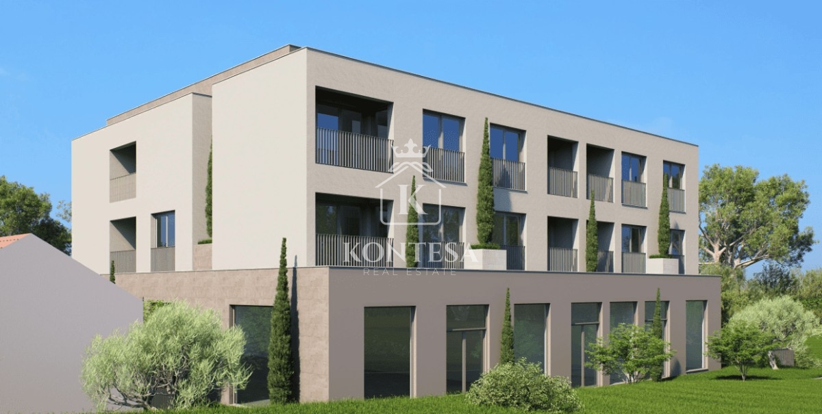Odlična garsonjera (35m²) na sjajnoj lokaciji – Radanovići